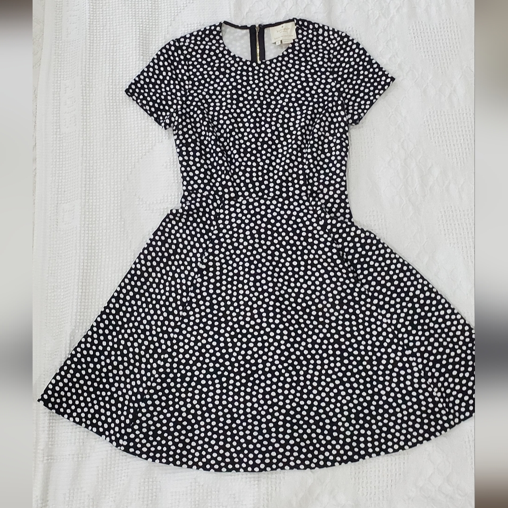Kate Spade Spot Ponte Dress, size 0, Classic Chic